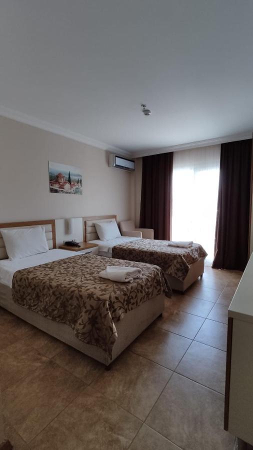 Bitez Risa Hotel מראה חיצוני תמונה