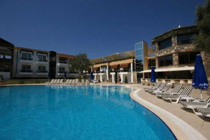 Bitez Risa Hotel מראה חיצוני תמונה