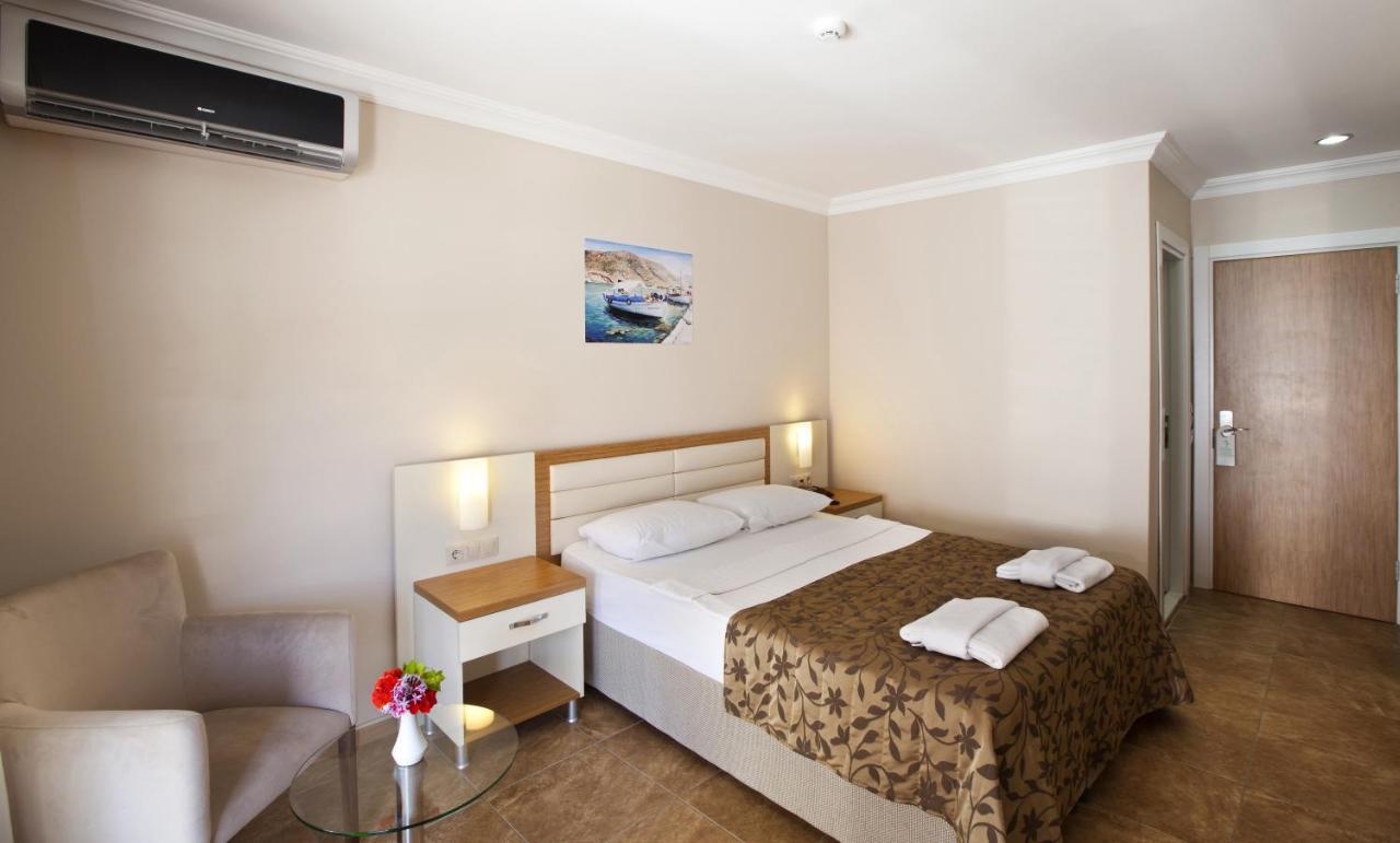 Bitez Risa Hotel מראה חיצוני תמונה