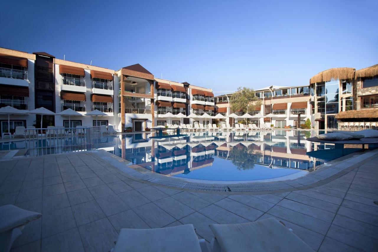 Bitez Risa Hotel מראה חיצוני תמונה