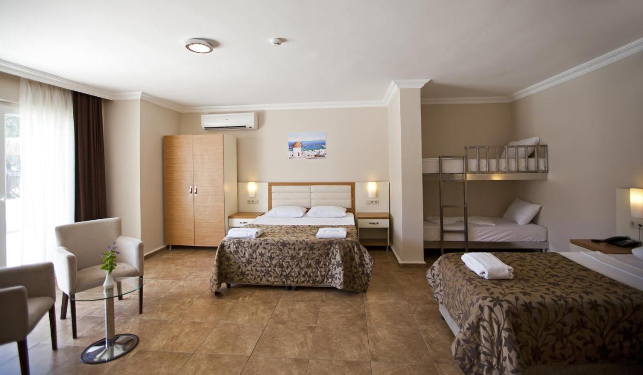 Bitez Risa Hotel מראה חיצוני תמונה