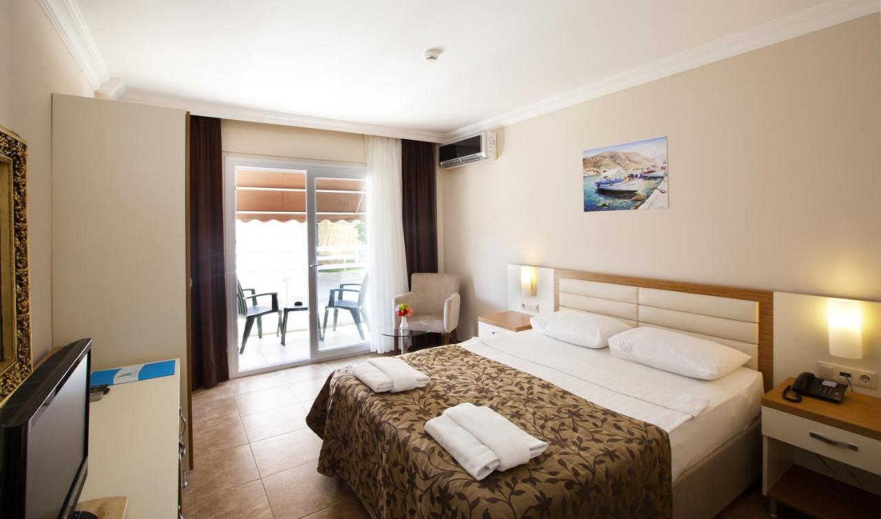 Bitez Risa Hotel מראה חיצוני תמונה