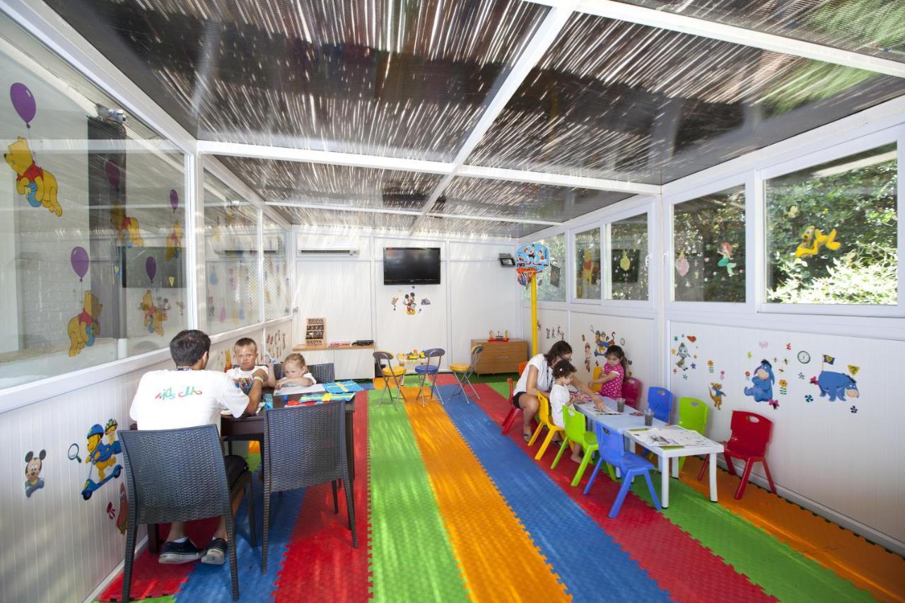 Bitez Risa Hotel מראה חיצוני תמונה